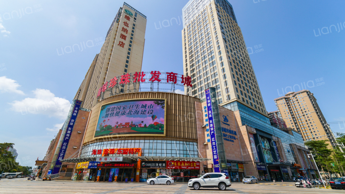 万汇广场外景图