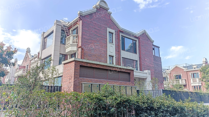 海玥南山外景图