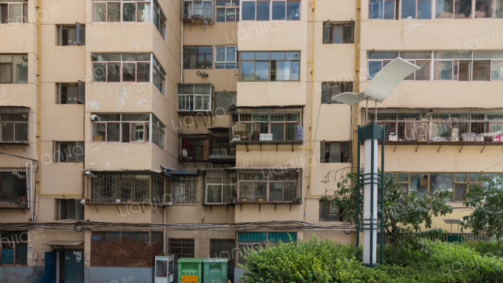 华夏小区外景图