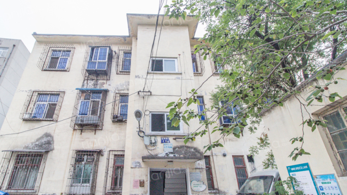 兑周南里外景图