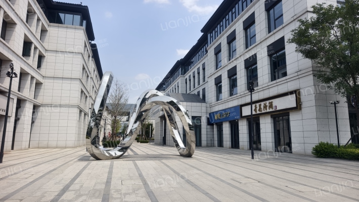 卢森堡中心外景图