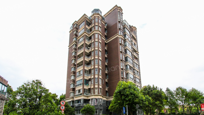 上海复地翠堤苑公寓房价怎么样复地翠堤苑公寓房源户型图小区车位交通