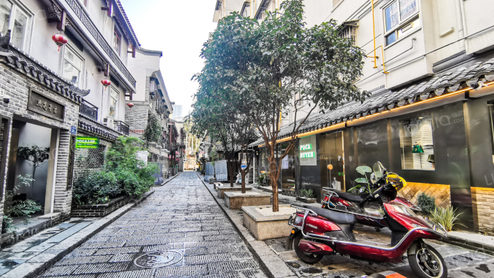 南墙湾巷外景图