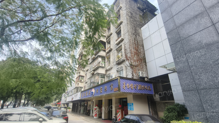 邮政宿舍外景图