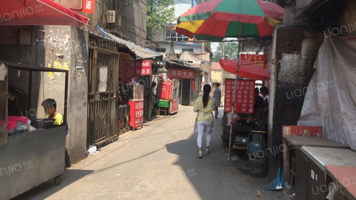 铁路局樱花村小区外景图