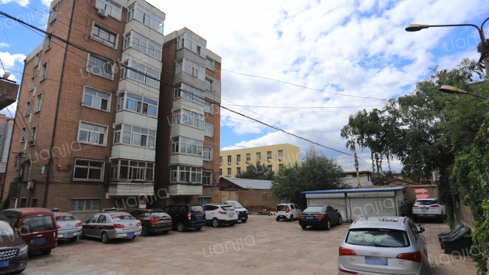 东城墙南路4号院外景图