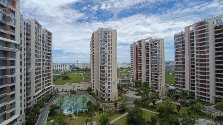 龙记玖越庭外景图