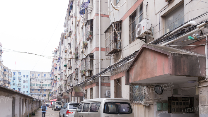 凡星新寓外景图