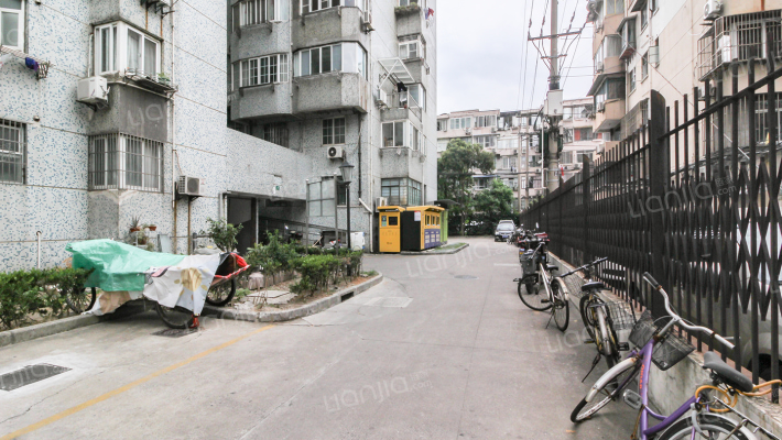 吉浦小区外景图