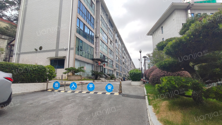 景园小区外景图