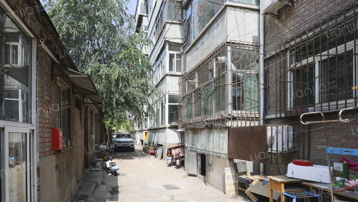 五一大楼宿舍外景图