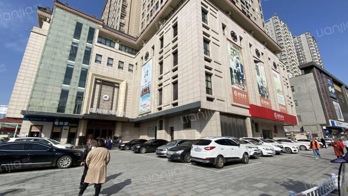 朝阳新世界外景图