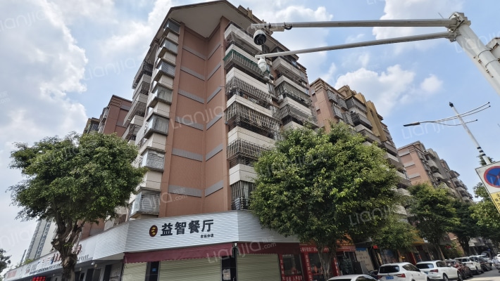 台达花园外景图