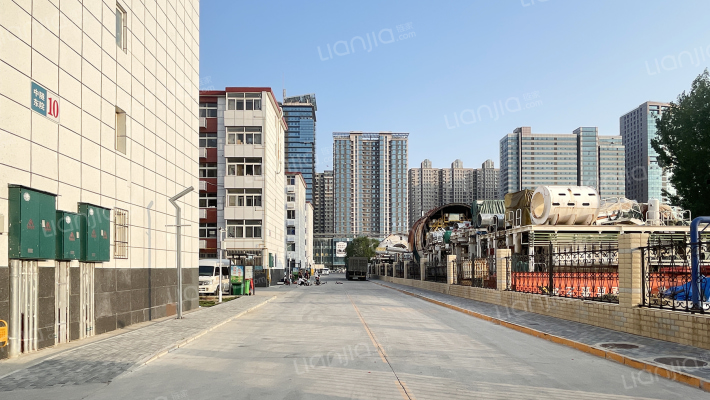 中隧东院小区外景图