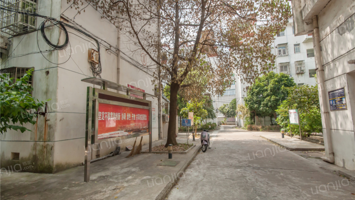 检察院宿舍外景图