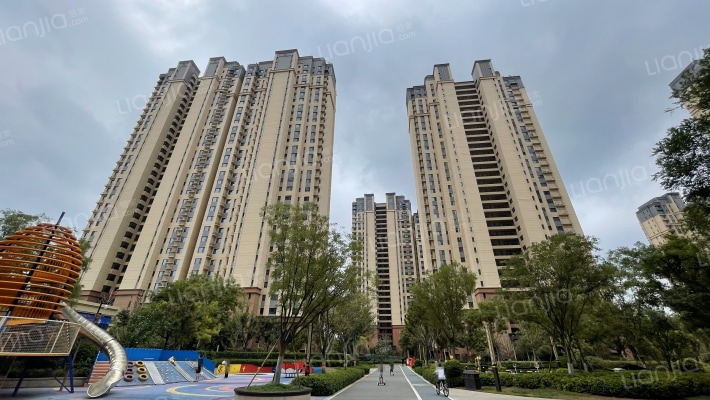 东部美的城外景图