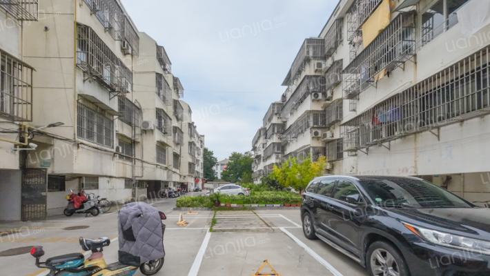 镇淮小区外景图