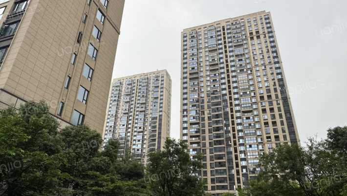 世茂璀璨明樾外景图