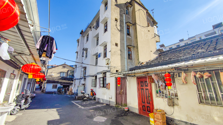 乌镇周家弄外景图