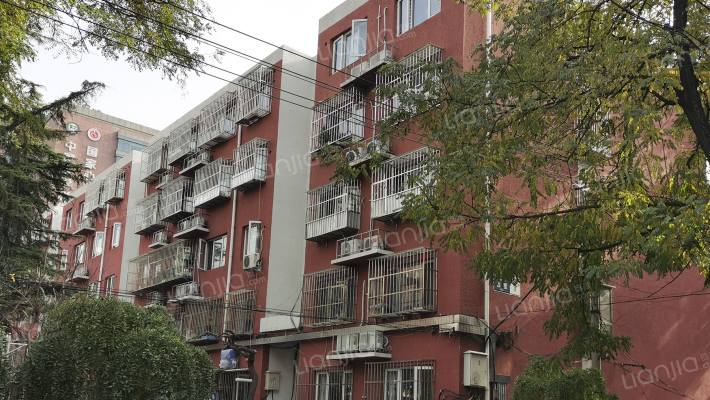 北营房西里外景图