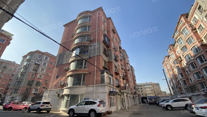 功馨苑小区外景图