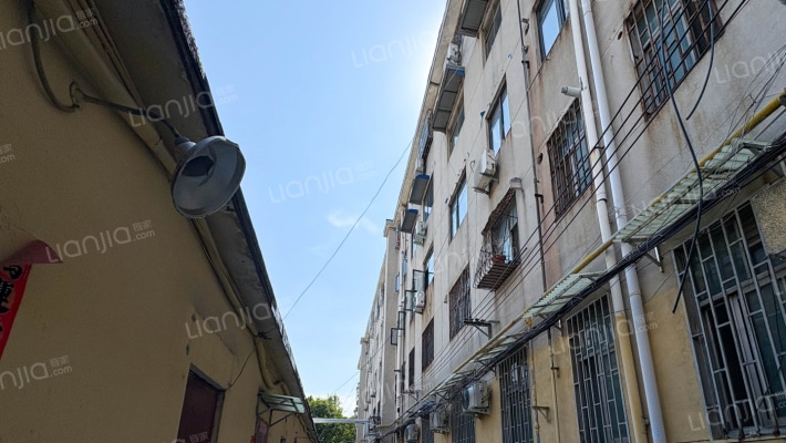 质量监督站431号外景图