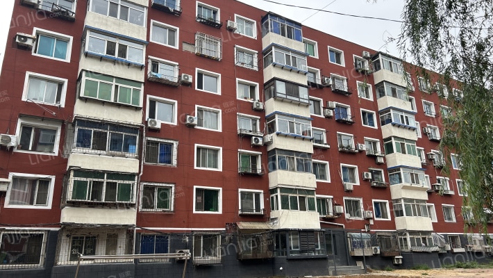 郭家一小区外景图