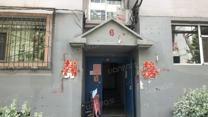 太原酒厂宿舍楼外景图