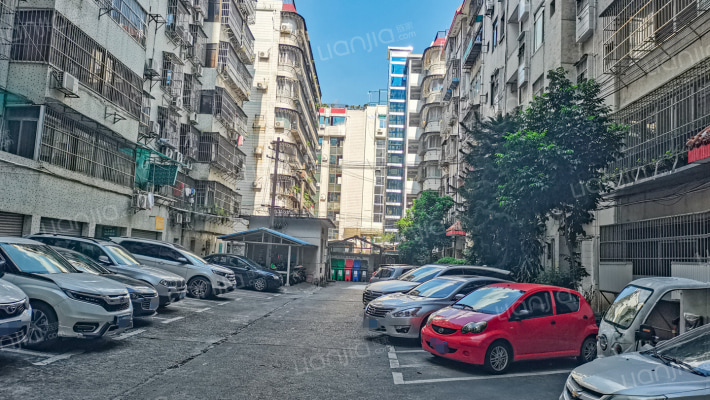 柳沙大厦外景图