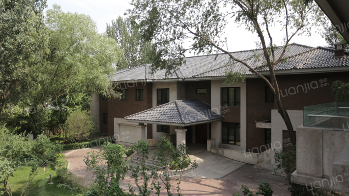 艾力枫社外景图