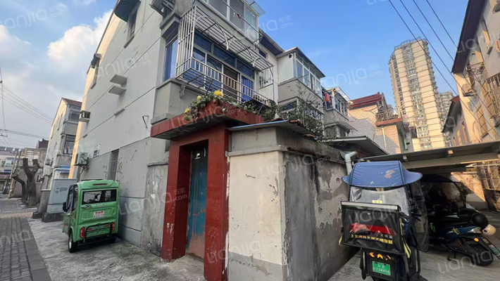 颜港南村二区外景图