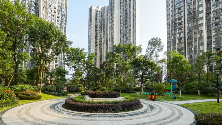 蓝润锦江春天外景图