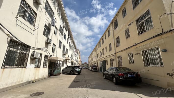 远大公寓外景图