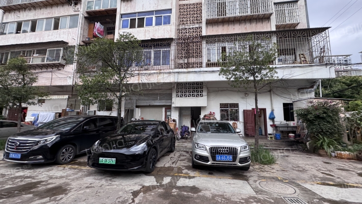 腾翼大酒店综合楼外景图