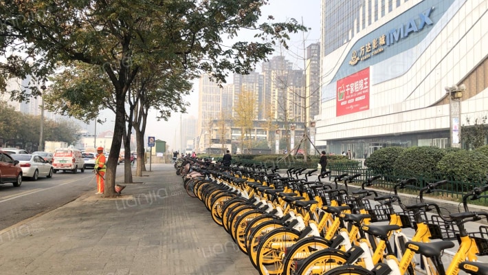 万达写字楼外景图