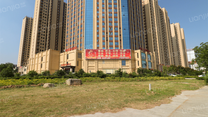 福苑广场外景图