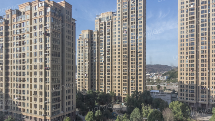 山水天地外景图