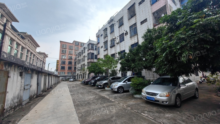 水利所职工宿舍外景图