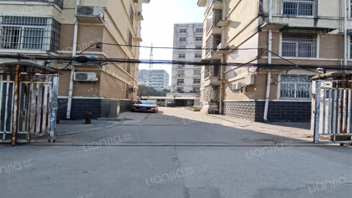 法姬娜B1区外景图