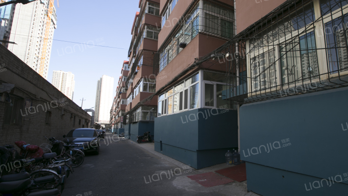 窊流玉河苑小区外景图