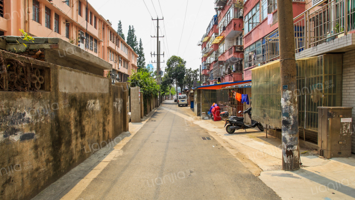 跃龙路91号院外景图