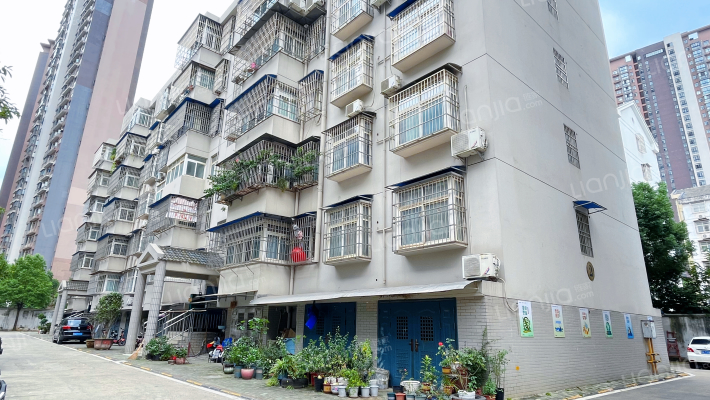 人大小区外景图