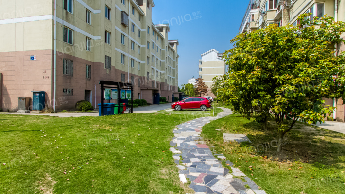 龙景花苑三区外景图