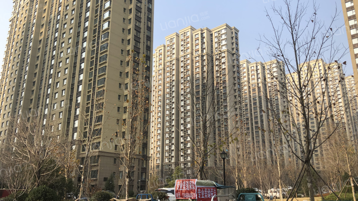 海信天山郡外景图