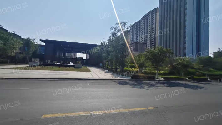 高铁馨苑外景图