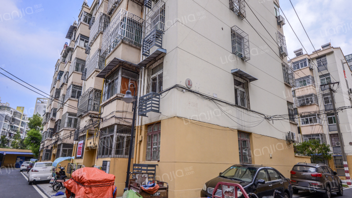 站塘恢复楼小区外景图