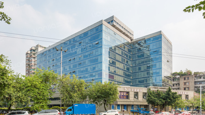 蓝宝石大厦外景图