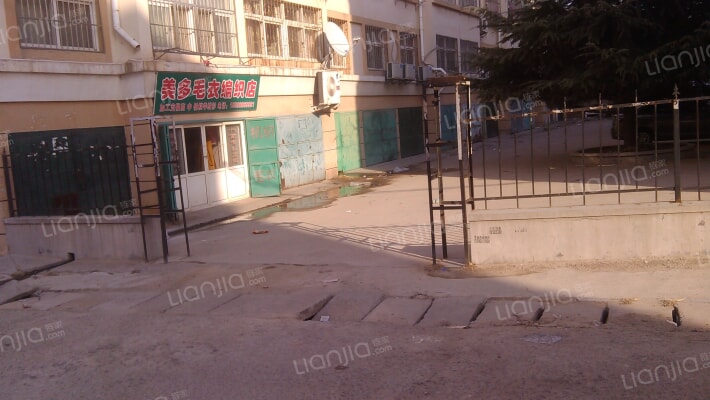 夏庄村锦宏小区外景图