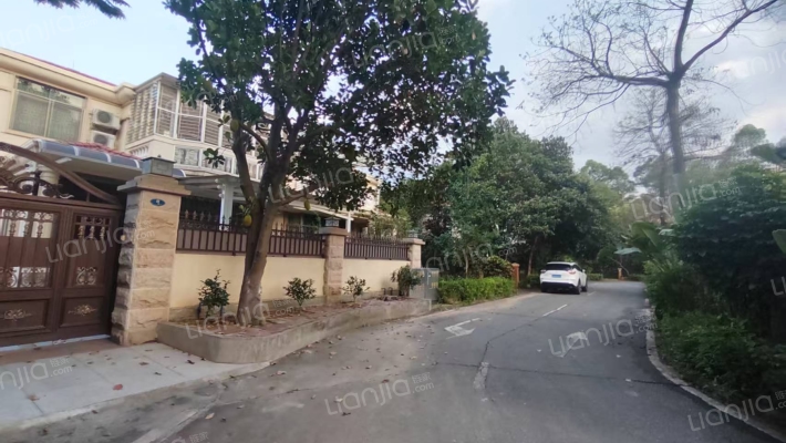 芙蓉花园绿茵豪苑外景图