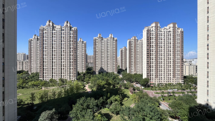 城堡花园外景图